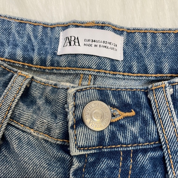 Zara Ripped Denim High Waisted Mom Shorts - Picture 3 of 7